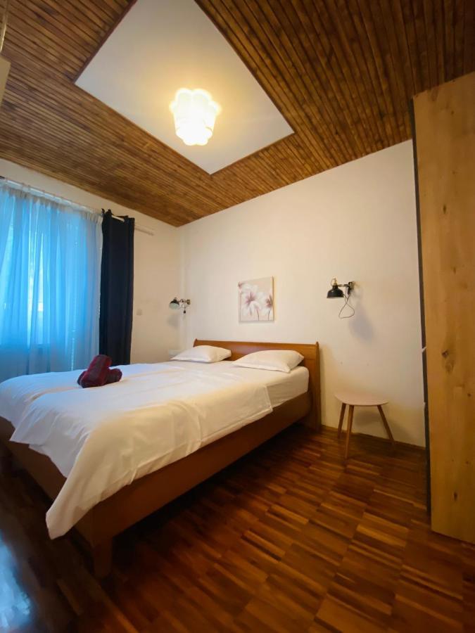 Apartment Andrea Baska Voda Luaran gambar